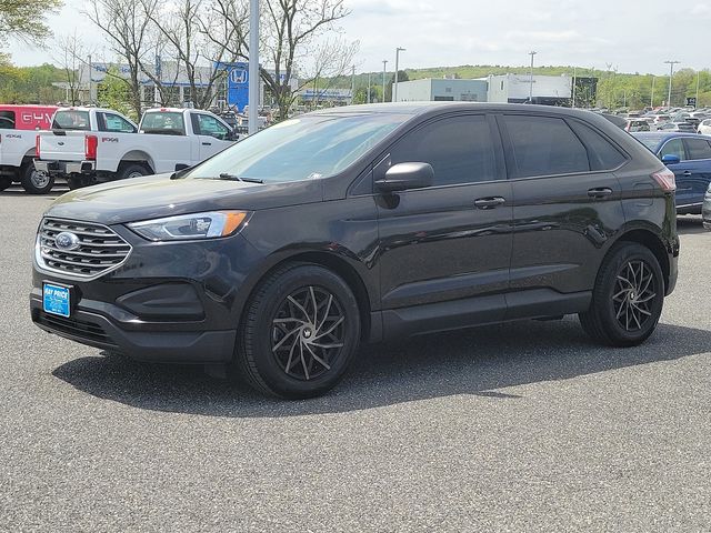 2020 Ford Edge SE