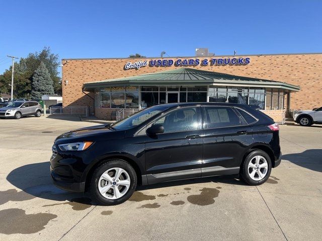 2020 Ford Edge SE