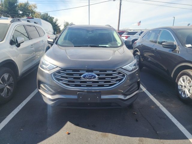 2020 Ford Edge SE