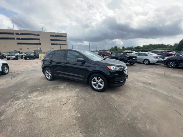 2020 Ford Edge SE