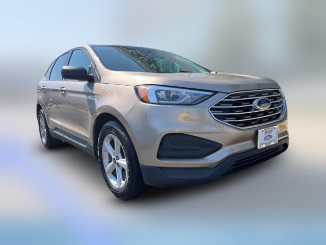 2020 Ford Edge SE