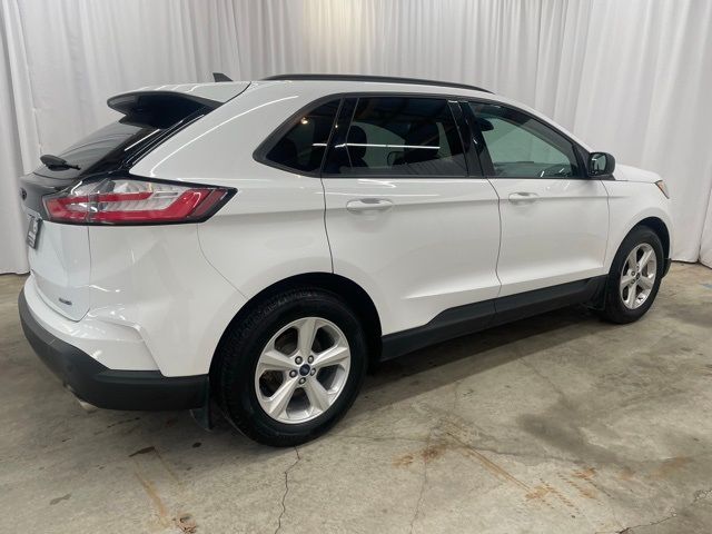 2020 Ford Edge SE