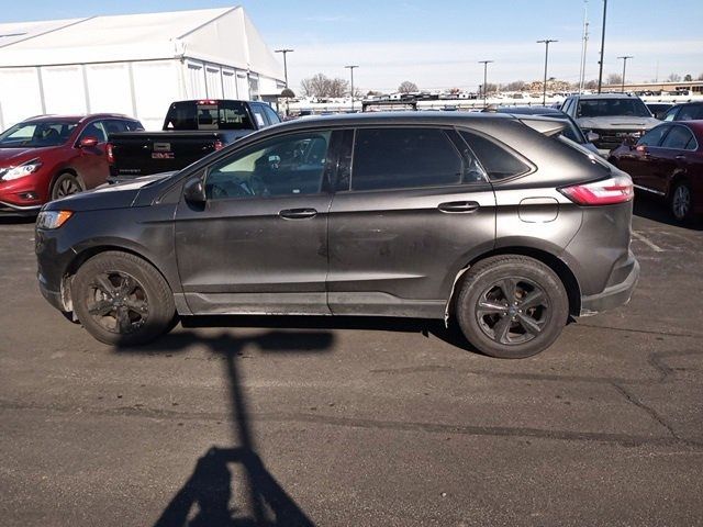 2020 Ford Edge SE