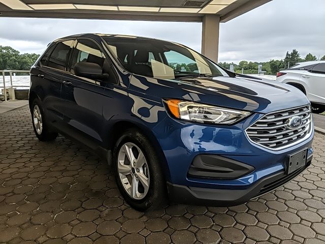 2020 Ford Edge SE