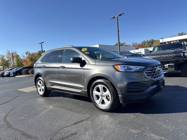 2020 Ford Edge SE