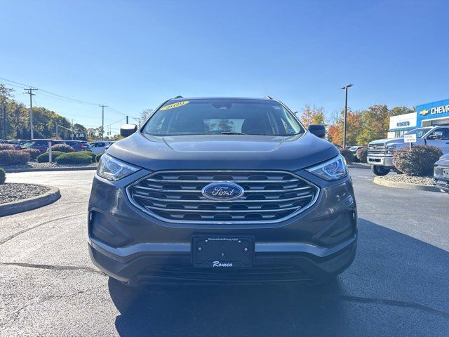 2020 Ford Edge SE