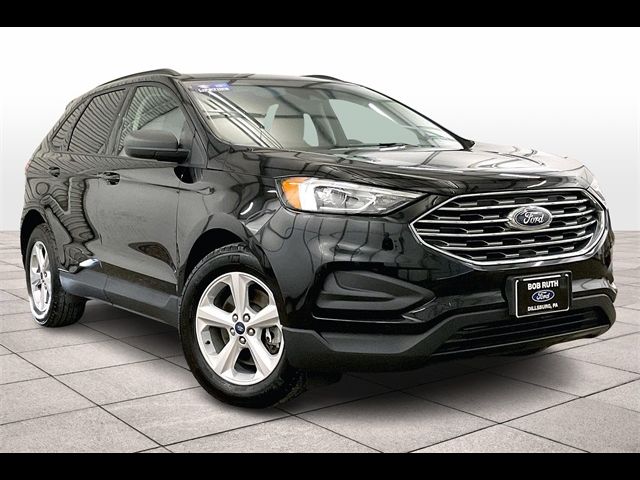 2020 Ford Edge SE