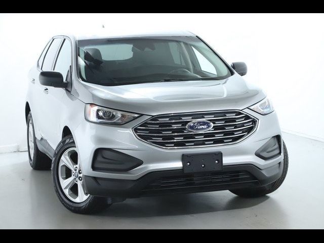 2020 Ford Edge SE