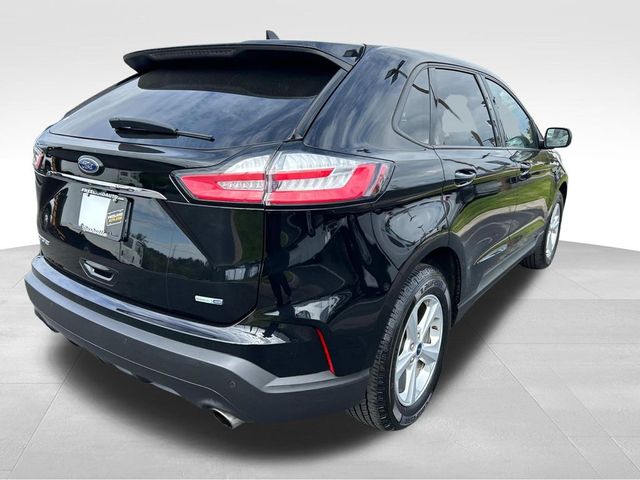 2020 Ford Edge SE