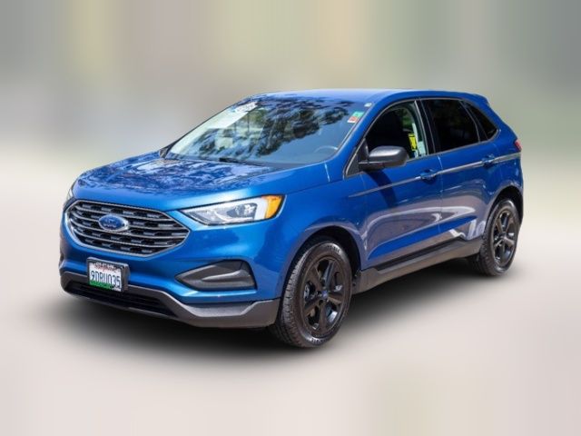 2020 Ford Edge SE