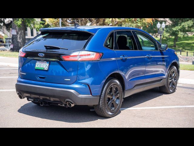 2020 Ford Edge SE