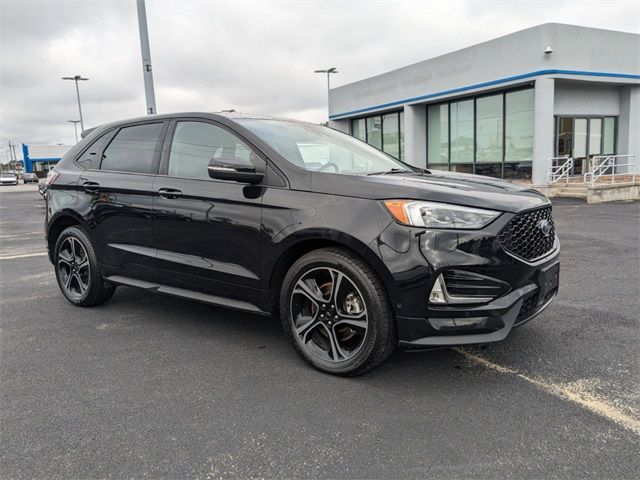 2020 Ford Edge ST