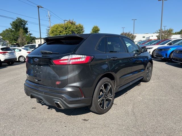 2020 Ford Edge ST