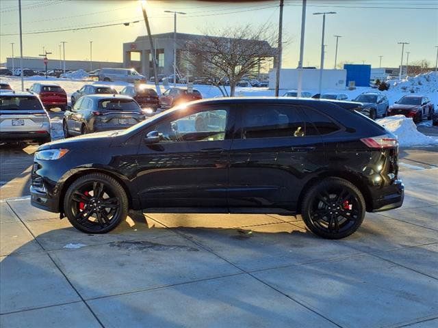 2020 Ford Edge ST