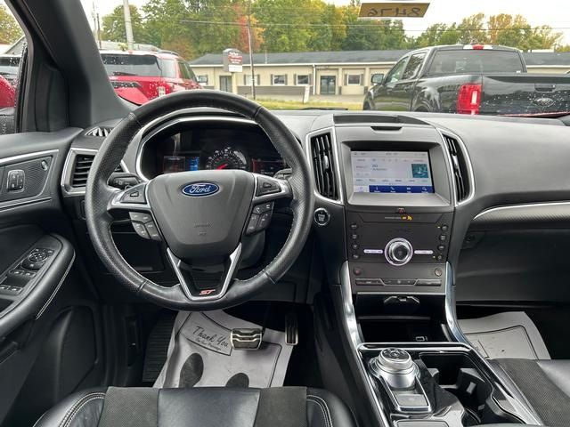 2020 Ford Edge ST