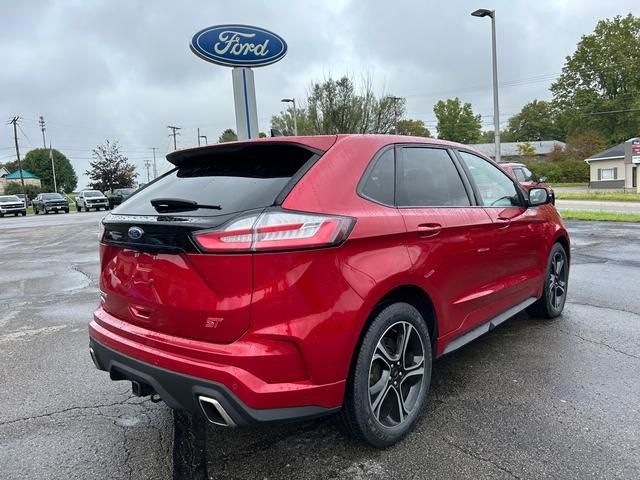 2020 Ford Edge ST