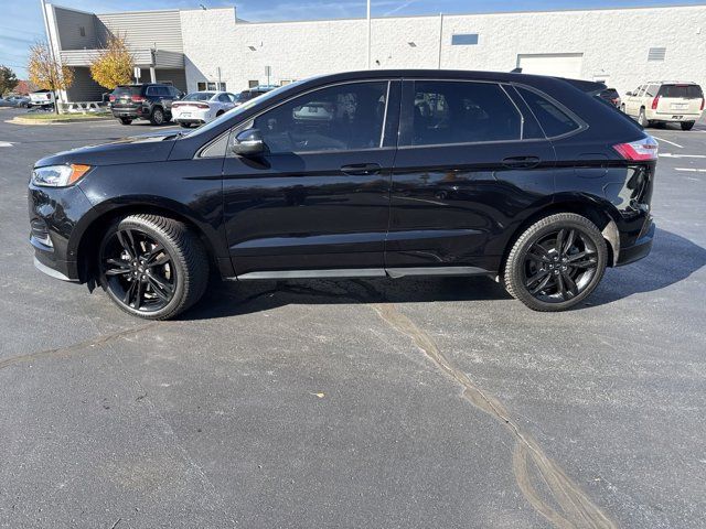 2020 Ford Edge ST