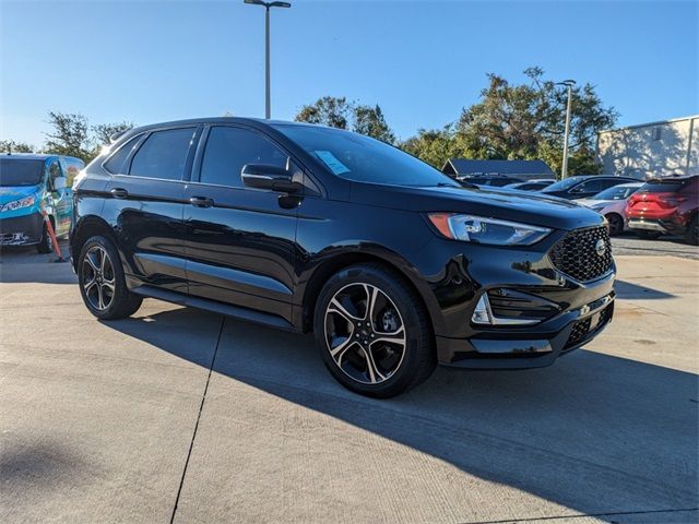 2020 Ford Edge ST