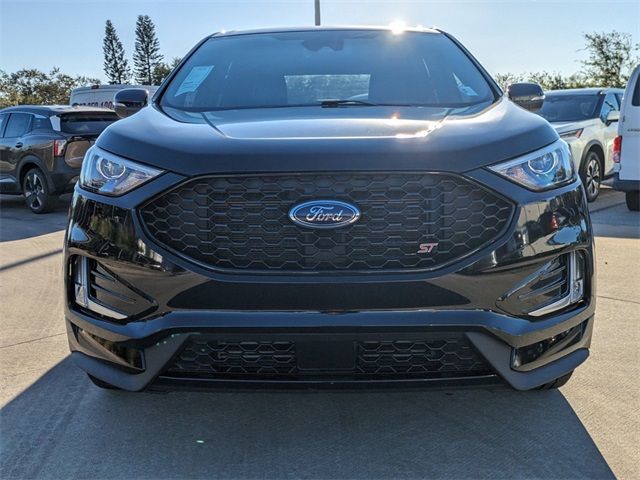 2020 Ford Edge ST