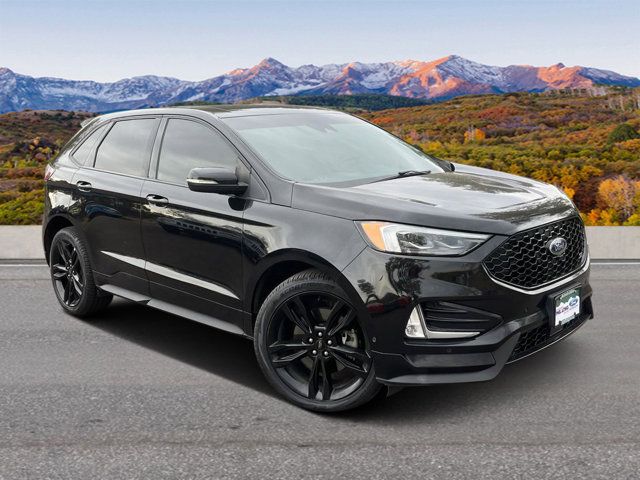 2020 Ford Edge ST