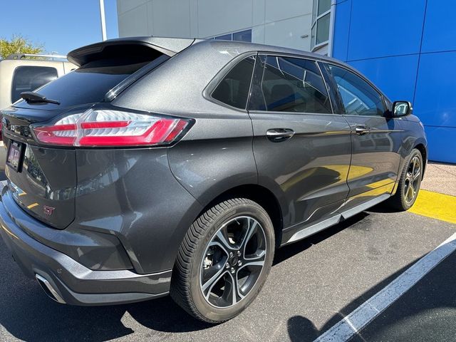 2020 Ford Edge ST