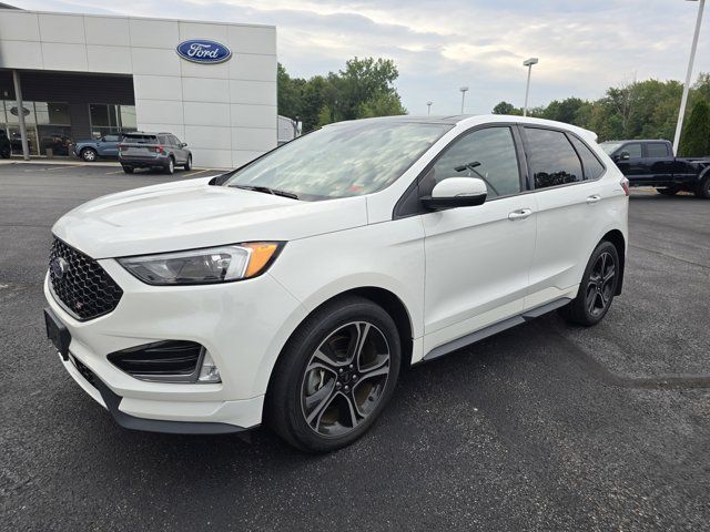 2020 Ford Edge ST