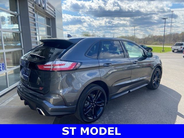 2020 Ford Edge ST