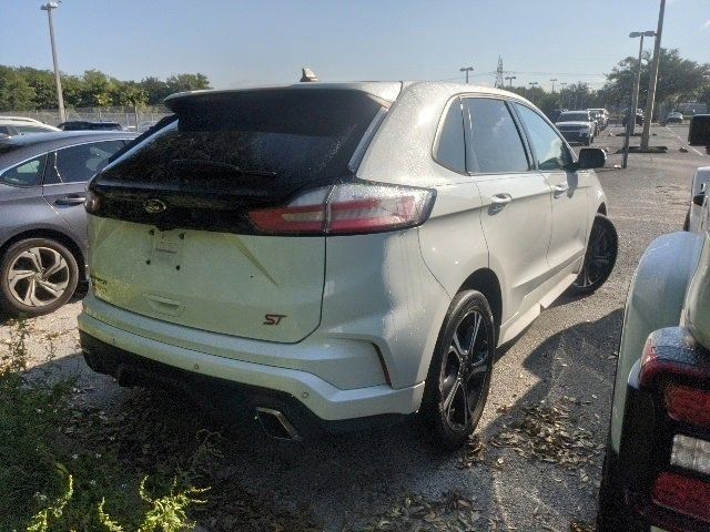 2020 Ford Edge ST