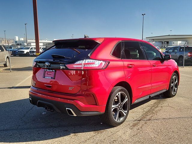 2020 Ford Edge ST