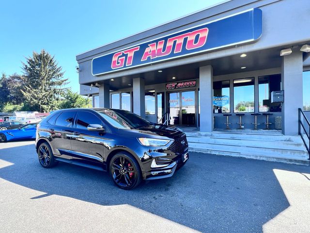 2020 Ford Edge ST