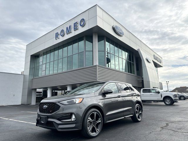 2020 Ford Edge ST