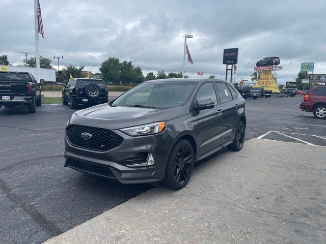 2020 Ford Edge ST