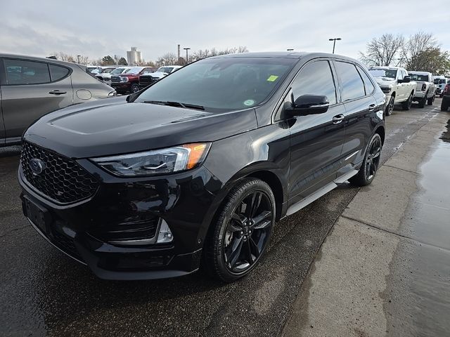 2020 Ford Edge ST