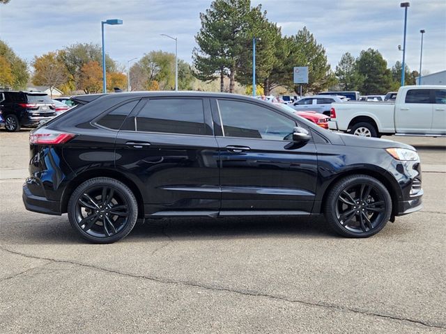 2020 Ford Edge ST