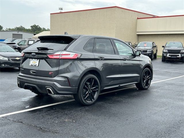 2020 Ford Edge ST