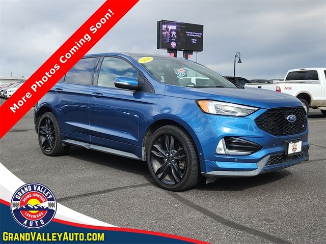 2020 Ford Edge ST