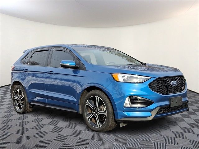 2020 Ford Edge ST