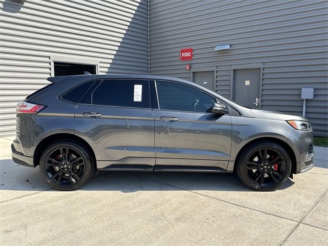 2020 Ford Edge ST