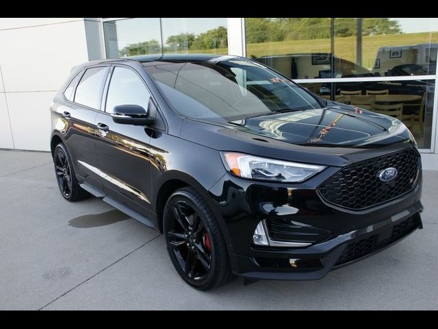 2020 Ford Edge ST