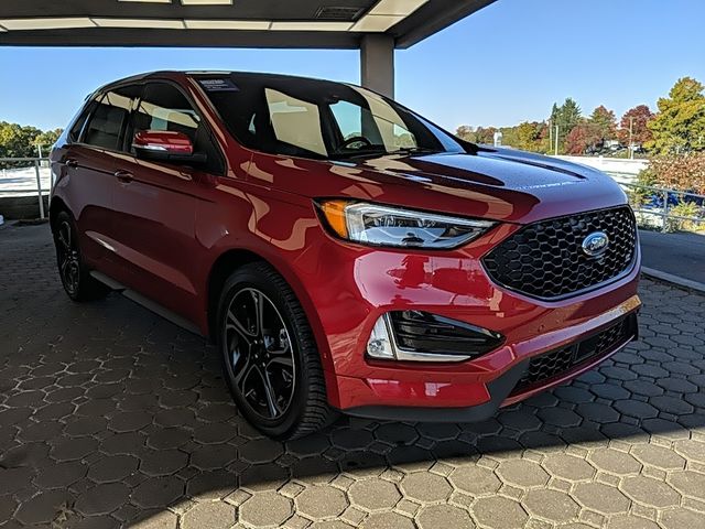 2020 Ford Edge ST