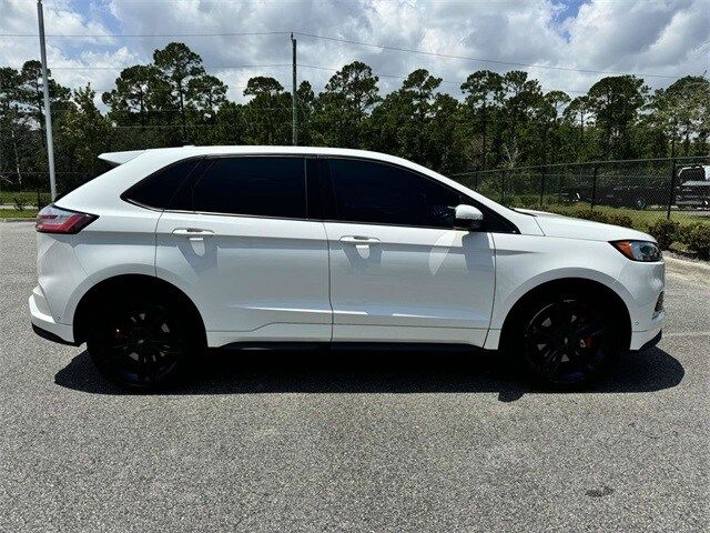 2020 Ford Edge ST