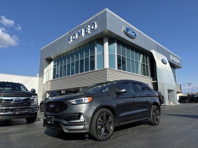 2020 Ford Edge ST