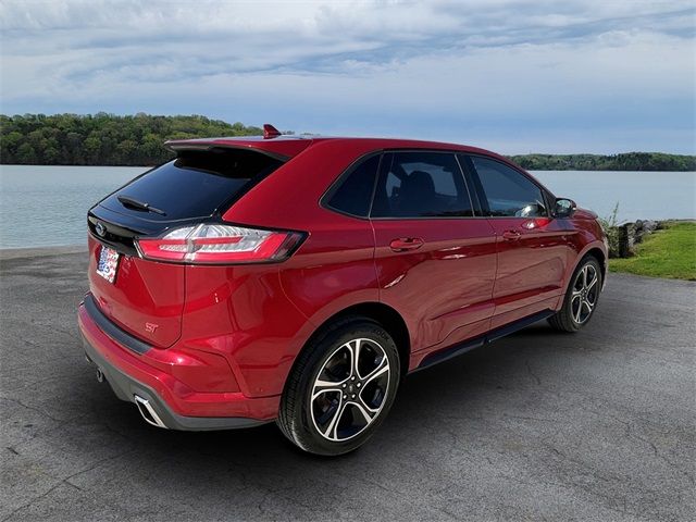 2020 Ford Edge ST