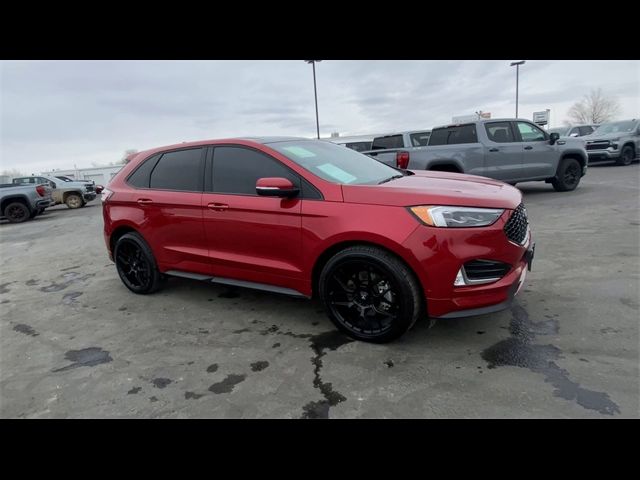 2020 Ford Edge ST