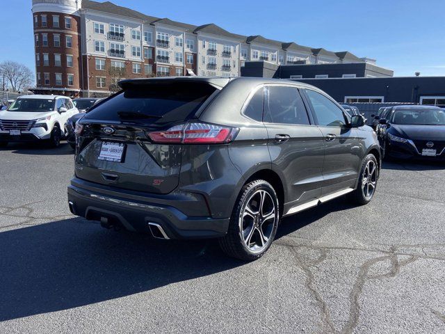 2020 Ford Edge ST