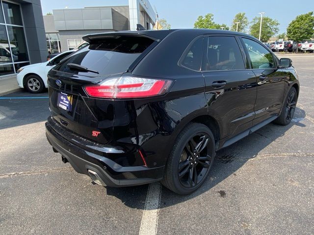 2020 Ford Edge ST