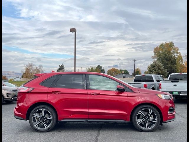 2020 Ford Edge ST