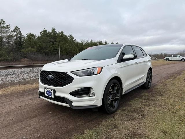 2020 Ford Edge ST