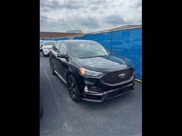 2020 Ford Edge ST