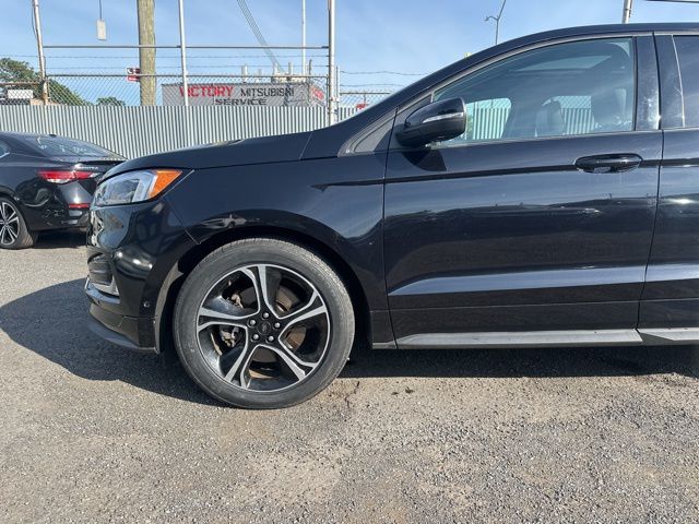 2020 Ford Edge ST